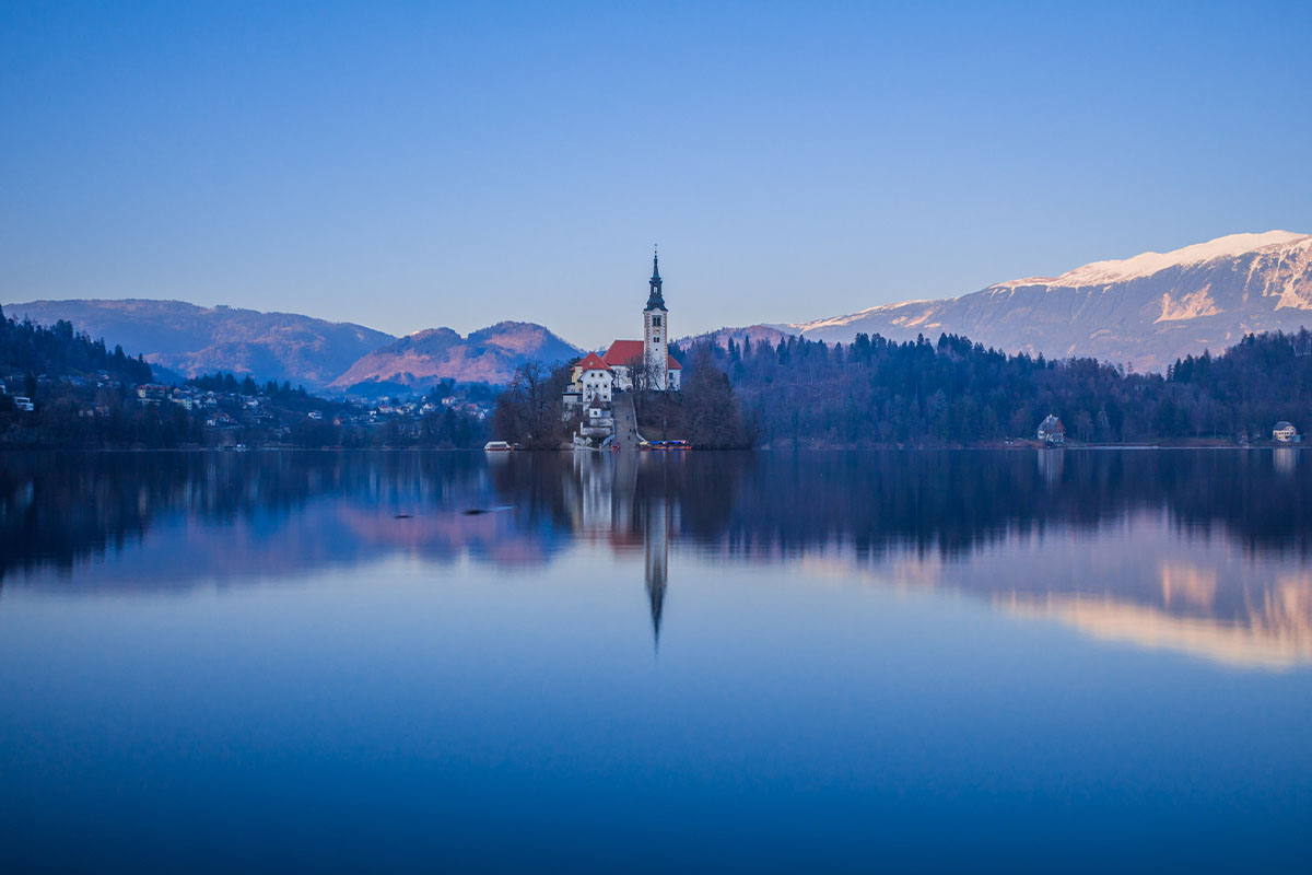 絕美三湖．超值克斯10日