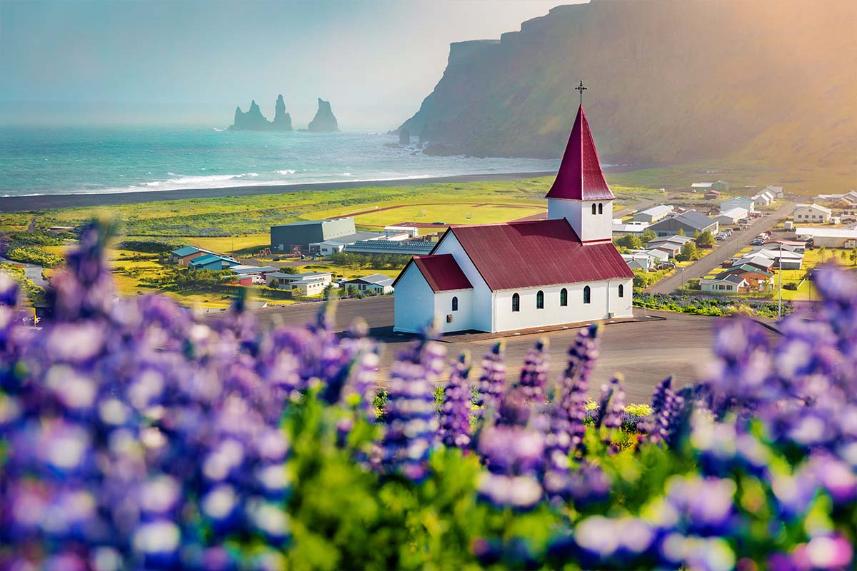 冰島｜斯奈山半島．天空漂浮溫泉．冰川健行．熔岩洞穴環島12日