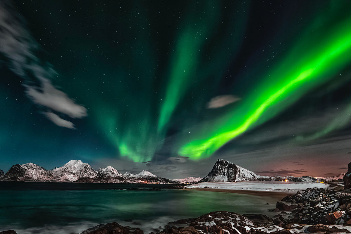 北歐破冰船．帝王蟹．玻璃屋．賞極光11日