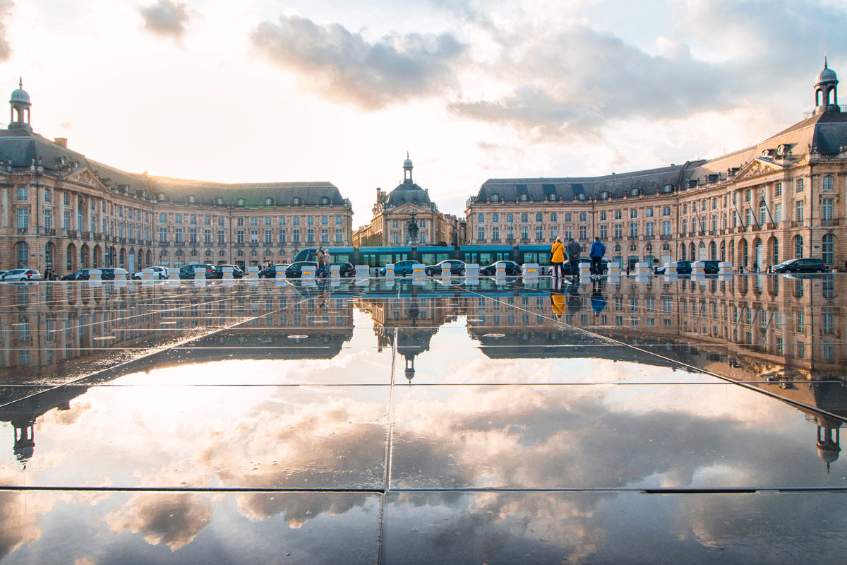 在光影間漫步：普羅旺斯．卡卡頌．波爾多．南法13日