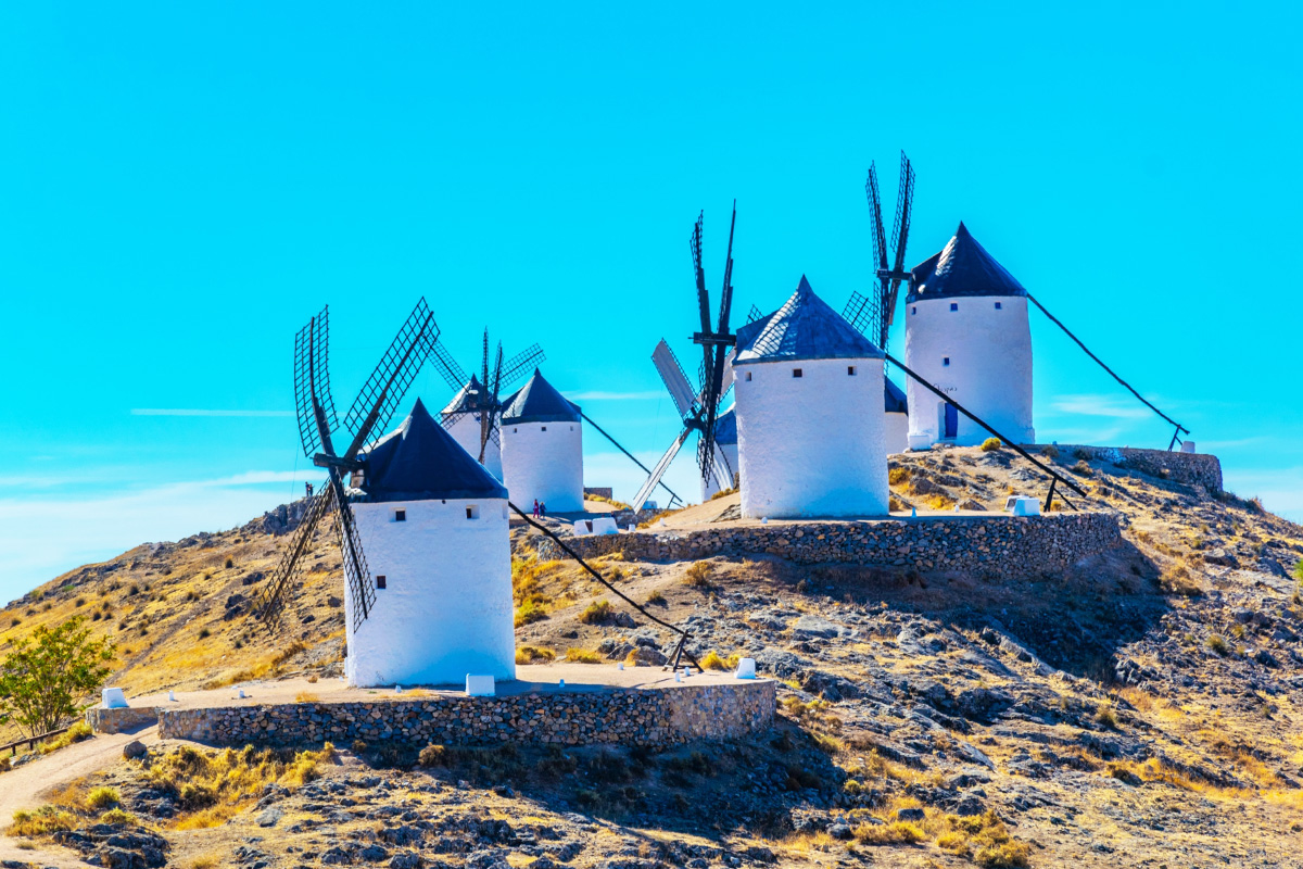 西班牙洞穴旅館 秘境山城11日